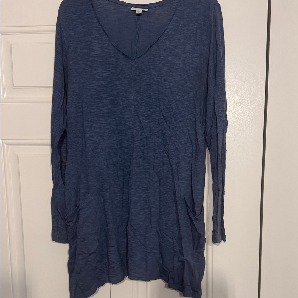 Women's Blue Long Sleeve Top